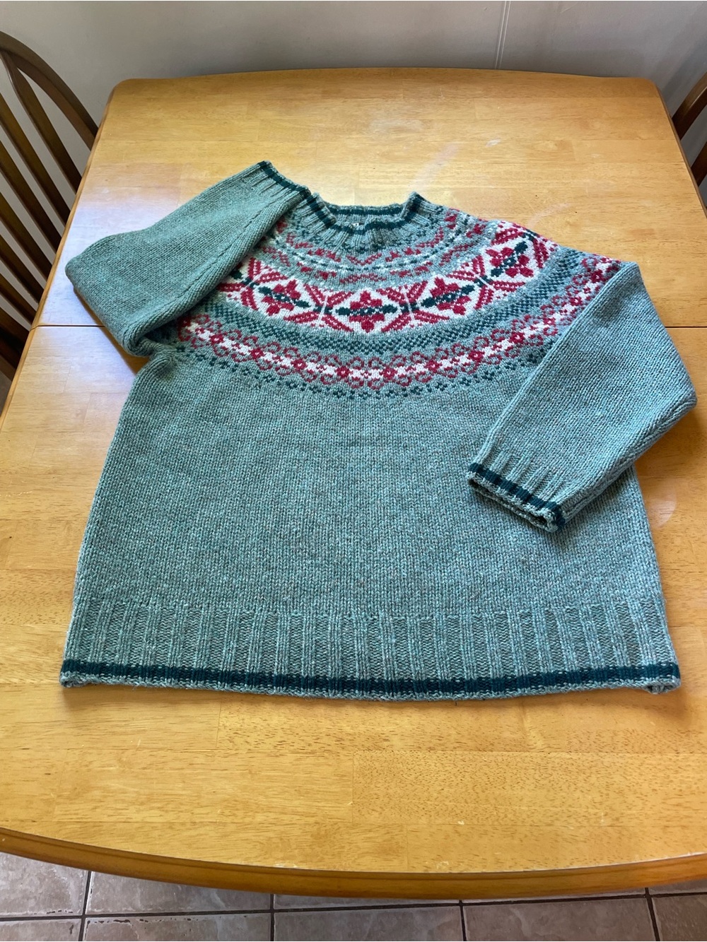 Vintage Eddie Bauer Legend Womens L 100% Wool Knit Sweater Fair Isle Green Red